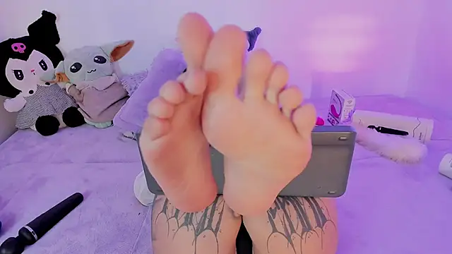 Snapshot of shadowcatt_ chatting on March 21, 9:12 pm shadowcatt  online show from March 21, 9:12 pm