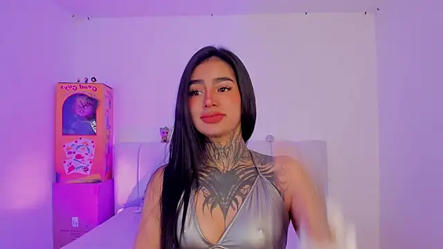 Snapshot of shadowcatt_ chatting on September 14, 5:01 pm shadowcatt  online show from September 14, 5:01 pm