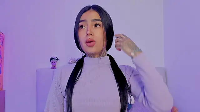 Snapshot of shadowcatt_ chatting on October 16, 7:37 pm shadowcatt  online show from October 16, 7:37 pm