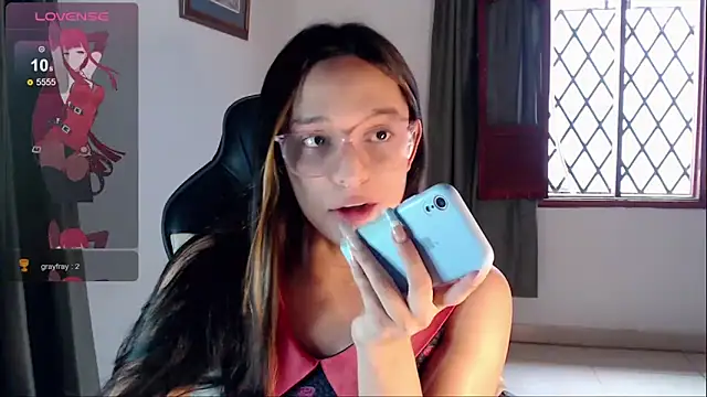 alexaryderr online show from December 17, 9:05 pm