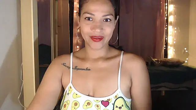 Snapshot of makennaa_ chatting on September 27, 10:31 am makennaa online show from September 27, 10:31 am