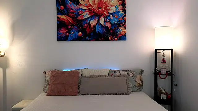 AliceMYs online show from June 29, 9:26 am