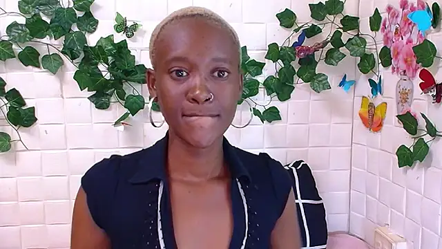 EbonyOlive69 online show from October 27, 5:22 am