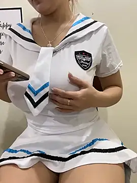 Snapshot of Shirato_hana chatting on February 13, 1:50 am Shirato hana online show from February 13, 1:50 am