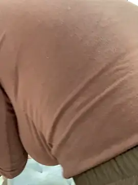 Snapshot of Shirato_hana chatting on February 17, 2:20 am Shirato hana online show from February 17, 2:20 am