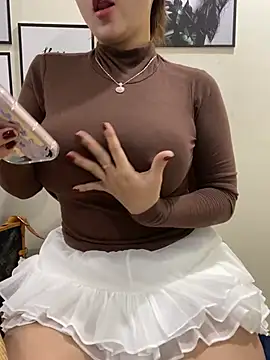 Snapshot of Shirato_hana chatting on February 22, 2:06 am Shirato hana online show from February 22, 2:06 am