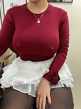 Snapshot of Shirato_hana chatting on February 25, 6:25 am Shirato hana online show from February 25, 6:25 am