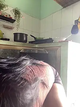 Snapshot of Shirato_hana chatting on March 17, 12:15 am Shirato hana online show from March 17, 12:15 am