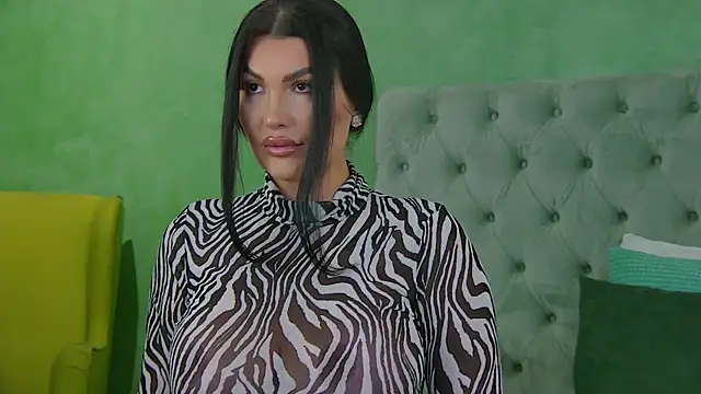 Snapshot of itsjessiebabe chatting on December 16, 9:35 am itsjessiebabe online show from December 16, 9:35 am