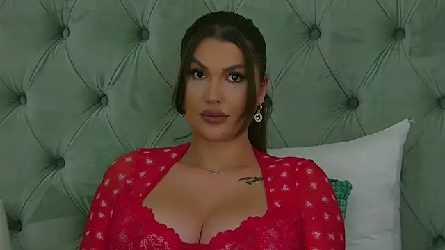 Snapshot of itsjessiebabe chatting on January 8, 12:26 pm itsjessiebabe online show from January 8, 12:26 pm