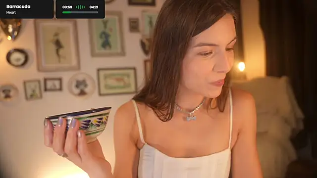 Snapshot of _KT23 chatting on September 17, 7:26 pm  KT23 online show from September 17, 7:26 pm