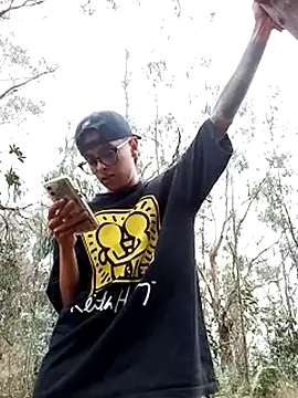 Snapshot of Cuervo_maniaco chatting on March 5, 7:27 pm Cuervo maniaco online show from March 5, 7:27 pm