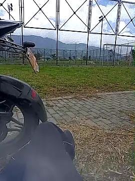 Snapshot of Cuervo_maniaco chatting on November 12, 5:13 pm Cuervo maniaco online show from November 12, 5:13 pm