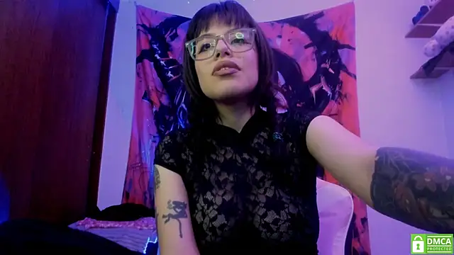 Lucyfx666 online show from August 4, 11:29 pm