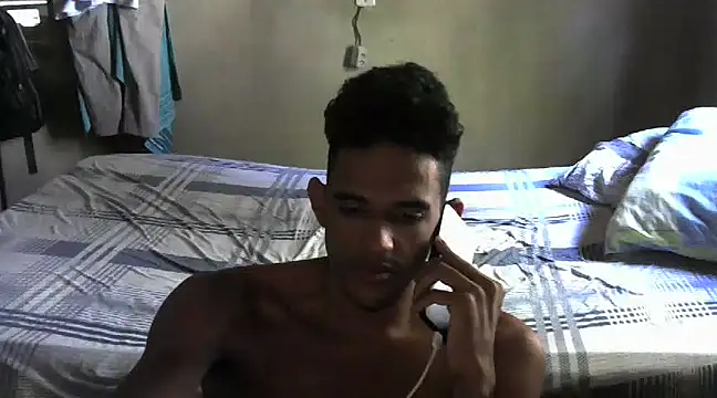 RenziTatte online show from February 27, 7:58 pm