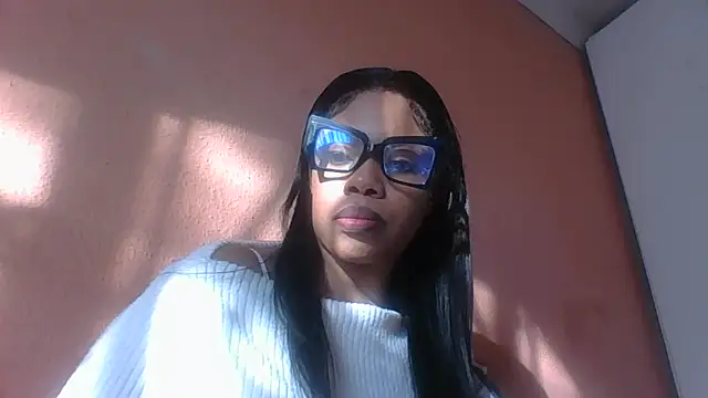 NAUGHTYSHALOTXX online show from June 2, 2:08 pm