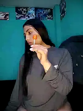 Nahiara velez online show from February 21, 7:48 pm