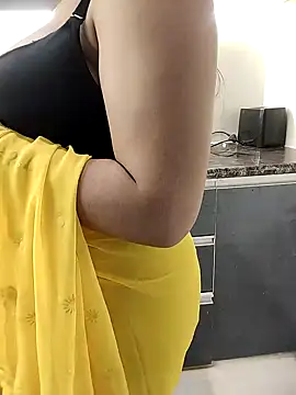 Diya Chopra online show from December 17, 5:07 am