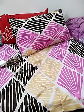 Diya Chopra online show from December 29, 6:14 am