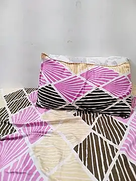 Diya Chopra online show from March 8, 10:32 am