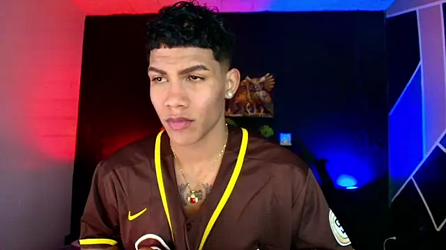 Damian latinxxx online show from March 5, 8:21 am