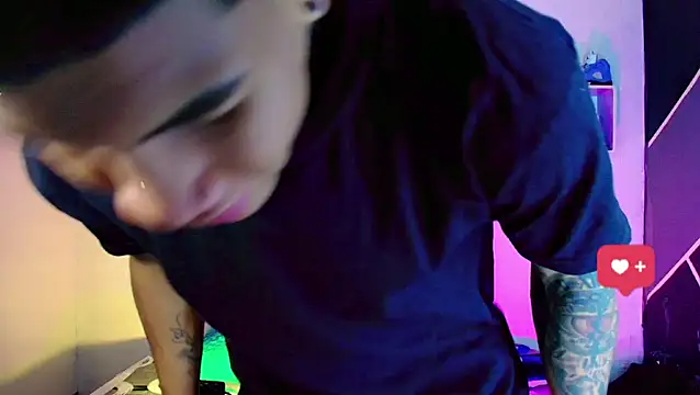 Damian latinxxx online show from March 11, 3:16 am