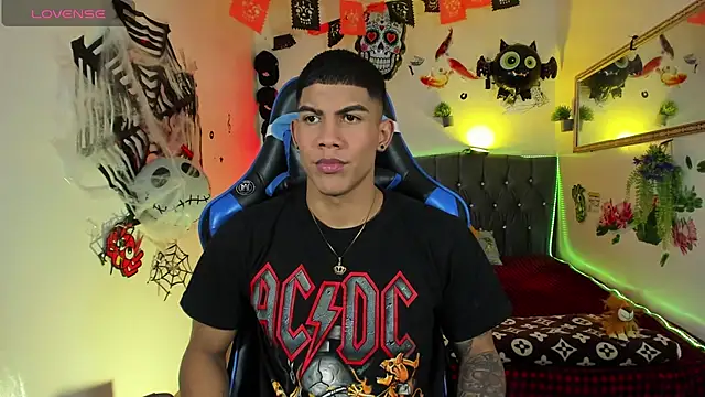 Damian latinxxx online show from October 17, 2:59 am