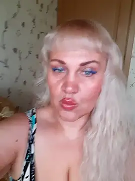 Snapshot of IsabellaBoni chatting on October 30, 6:48 am IsabellaBoni online show from October 30, 6:48 am