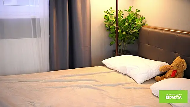 Bellacle online show from February 7, 1:32 pm