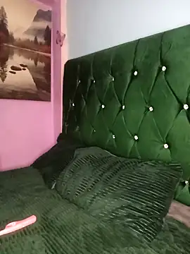 wildnastia online show from December 9, 3:54 pm