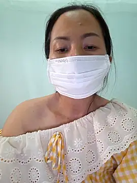 Baby-sexytits18 online show from March 17, 10:17 am