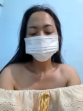 Baby-sexytits18 online show from March 20, 8:51 pm