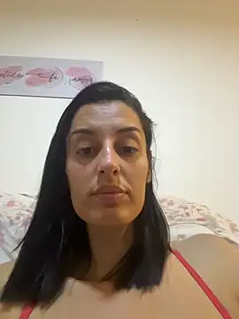 Snapshot of Catmila94 chatting on July 3, 5:25 am Catmila94 online show from July 3, 5:25 am