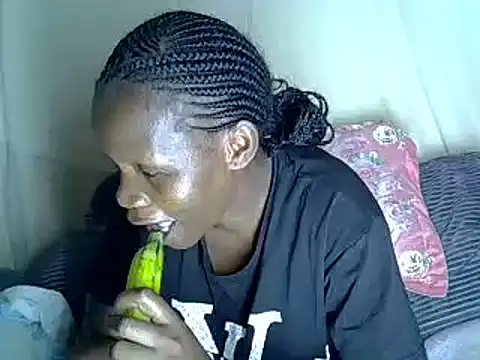 Snapshot of Sweet_serah chatting on March 14, 7:15 am Sweet serah online show from March 14, 7:15 am