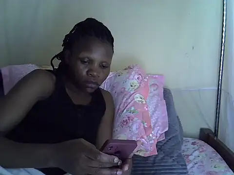 Snapshot of Sweet_serah chatting on September 9, 1:43 pm Sweet serah online show from September 9, 1:43 pm