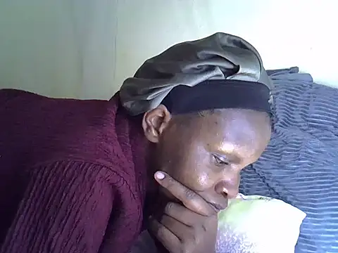 Snapshot of Sweet_serah chatting on November 19, 6:08 pm Sweet serah online show from November 19, 6:08 pm