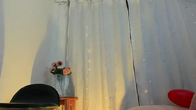 Zara dulce online show from March 6, 12:09 pm