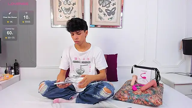 Santy carrington online show from January 8, 9:12 pm