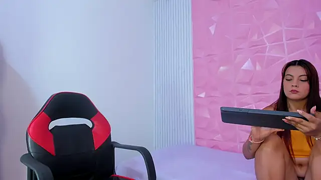 that temptation online show from March 15, 12:45 pm