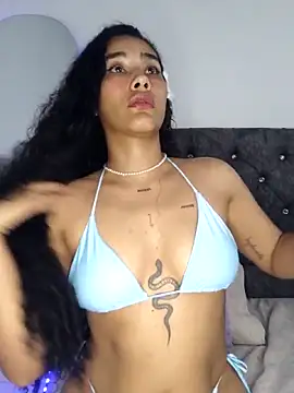 Snapshot of jaderossxx chatting on June 14, 8:55 pm jaderossxx online show from June 14, 8:55 pm