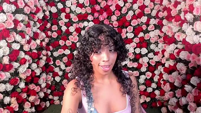 Ariella Ruiz online show from January 30, 12:37 pm