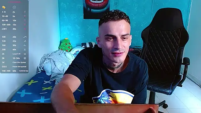 bray hotboy777 online show from December 22, 4:27 pm