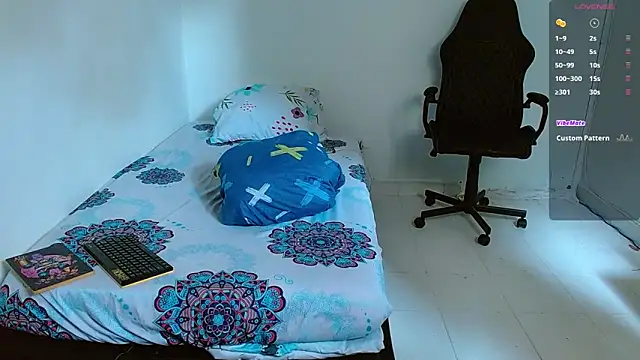 bray hotboy777 online show from September 19, 1:56 pm