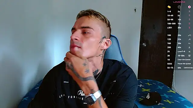 bray hotboy777 online show from December 21, 3:30 pm