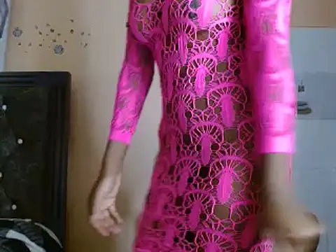 Snapshot of sweetanabella4 chatting on March 9, 7:01 am sweetanabella4 online show from March 9, 7:01 am