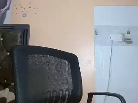 Snapshot of sweetanabella4 chatting on March 16, 6:53 am sweetanabella4 online show from March 16, 6:53 am