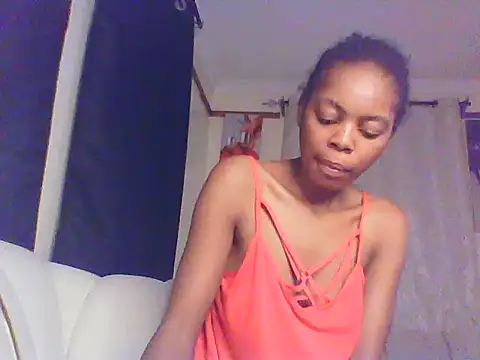 Snapshot of sweetanabella4 chatting on June 19, 8:51 am sweetanabella4 online show from June 19, 8:51 am