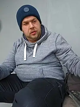 PupW0lfy online show from January 20, 11:24 am