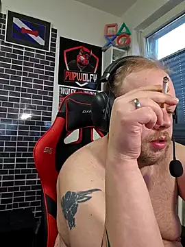 PupW0lfy online show from January 21, 3:54 pm