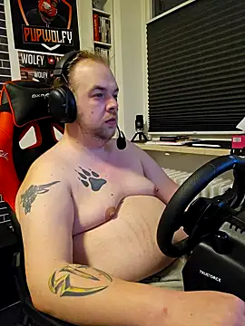 PupW0lfy online show from February 2, 6:10 pm